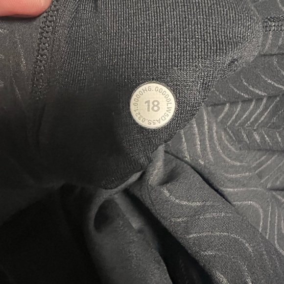106. Lululemon Align High-Rise Pant 28"
Size 18 
Aqueous Emboss Black - Picture 5 of 5